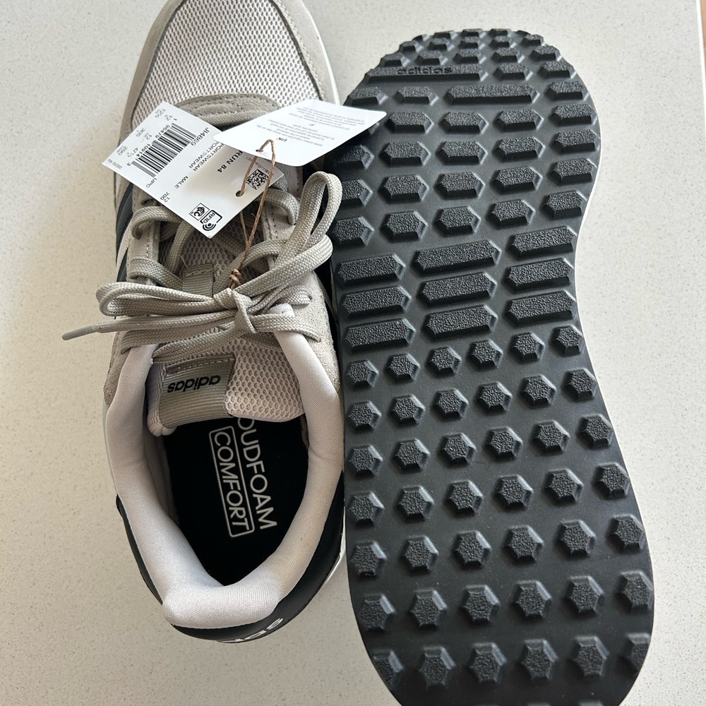 Adidas Men's Light Gray Sneakers - Picture 4 of 5
